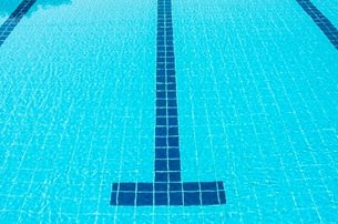 2 reasons to trust your pool maintenance technician's advice